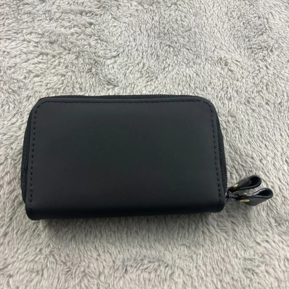 St John Collection Key Finder Ring Coin‎ Purse Holder Black Gold Logo Classic